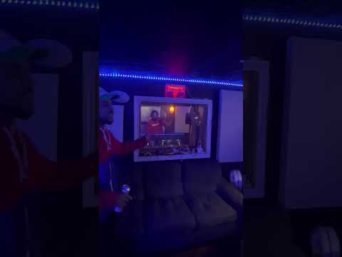 En session avec le youngin @leyoungin @yannmonteylevolume