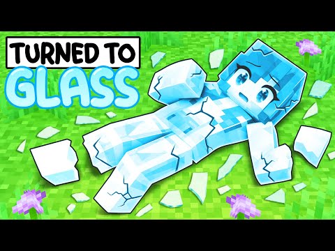 Aphmau TURNED TO GLASS In Minecraft!
