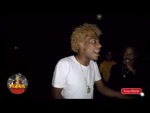 Musculoso miraculous 🤣💪( Dinamita vs la Mecha universal ) Batalla de freestyle con humor y risa