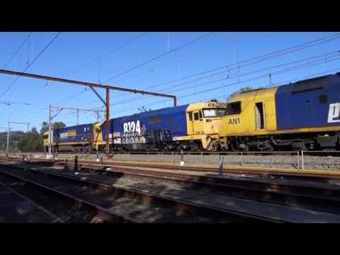 NR62 / 8124 / AN1 with 1BS6 passes a H-set passenger train - 12/10/15