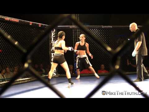 IXFA 10 - Bebe Laced vs. Devaney Clayton