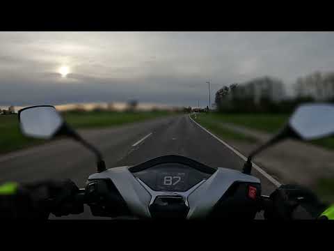 Honda SH 350i 2023 - 0-100km/h - no Top speed | 🛵