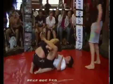 Ronel Potgieter VS Ine Brits Mma Cage Fighting