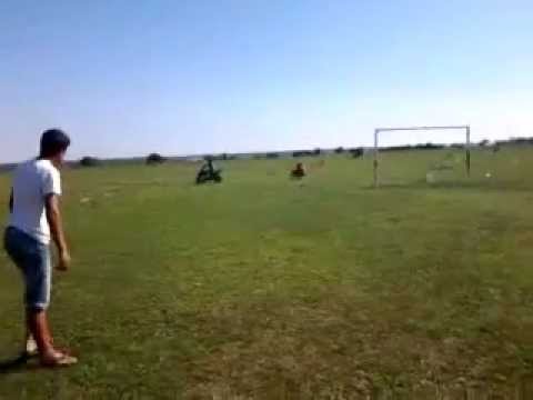 Andrei Si valuti isi rup oasele:)))-valea dragului