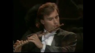 Luciano Pavarotti sings Denza&#39;s &quot;Occhi di Fata&quot; with Andrea Griminelli at the Palatrussardi