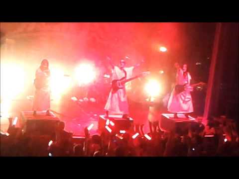 BABYMETAL live Paris , La Cigale 01/07/2014  ( Headbanger 3.15 )