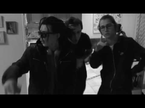 MellowBite Ft Lottery Billz & Yung Guddi — «#БегущиеПоКоридору» Отрывок