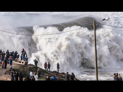 Nazaré - "The Beauty & the Beast" Shot (2014/Feb/02)