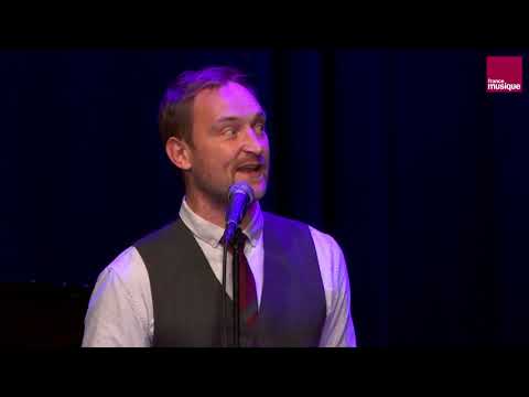 R. Rodgers & O. Hammerstein : South Pacific - There is nothing like a dame (Happy Broadway)