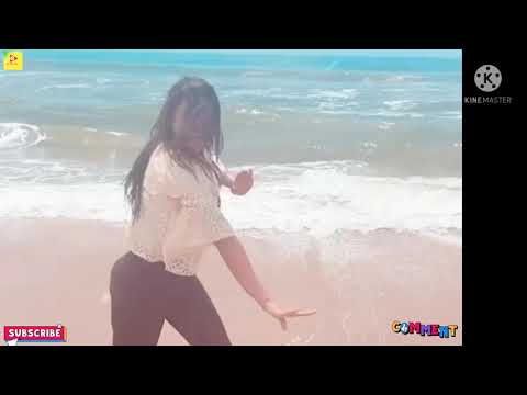 Delana Devis|Anbe Vaa Serial|Enjoying beach with music💞💞💞