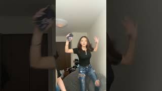 ぶるんぶるん暴れてます笑 #tiktok #ギャル #ライブ配信 #dance #美女 #かわいい #バズりたい #いいね #可愛い #バズれ