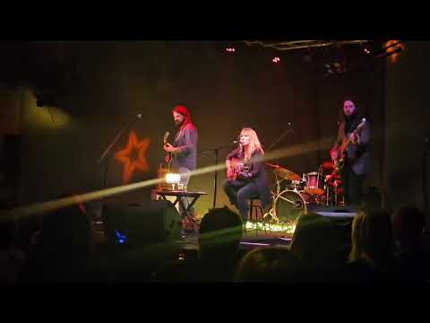 I Heard It Through The Grapevine-Romana Romchi Orešnik(live in Križevci)