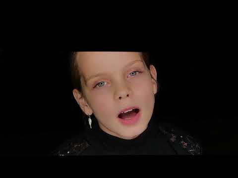 Mariuca E. || Cover || Madonna - You Must Love Me