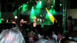 Beatice Egli "Zum Teufel mit Dir" in Fulda Live