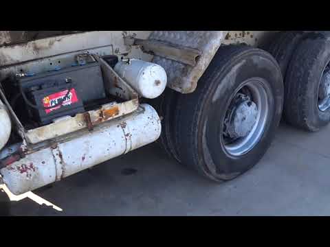 Mercedes-Benz SK 3235 (TRES PROPRE / V8 / GRAND PONT) ID: 18942