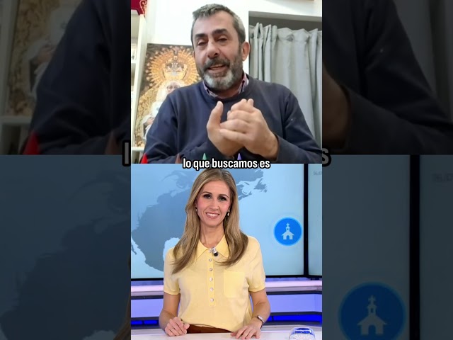 Vídeo relacionado con Creaciones Pachi S.L. Muñeco Capuchón de Cofradía en Recuerdo De La Semana Santa