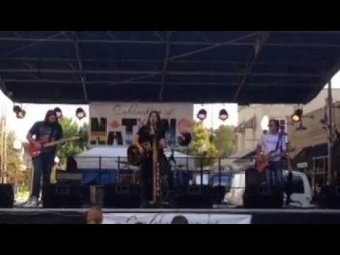 AINSLEY- LIVE With her BAND: Bryan-Rick-Jonathan - 'WISHES '  - 'DESEOS'.