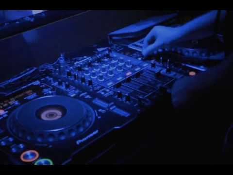 "Moulin de la Chaume" with Laurent Veix & Sye75