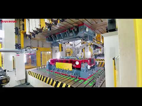 Linked Robots Deliver Precision & Efficiency！