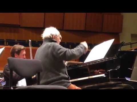 Michel Legrand ved klaveret i Odense Koncerthus