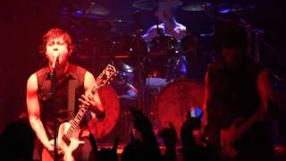 Download lagu Trivium Dying in Your Arms Live At Astoria 2005 Lo... mp3