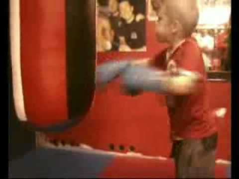 Most Punches in One Minute