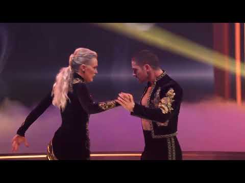 Elaine Hendrix’s Prince Night Paso Doble | Dancing with the Stars