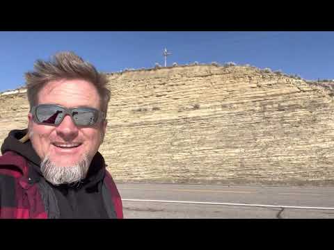 Sedimentology and ichnology of a Frontier Fm delta