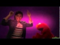 Sesame Street Mindy Kaling And Elmo Are Very Enthusiastic ᵺ