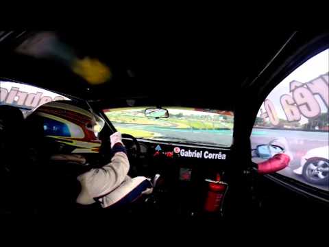 Acidente no Campeonato paulista de Marcas e Pilotos - Gabriel Corrêa(video) e Fabiano Cardoso