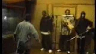 BoneThugz W/ EazyE *Rare Footage*