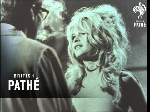 download lagu mp3 mp4 Brigitte Bardot 70s, download lagu Brigitte Bardot 70s gratis, unduh video klip Brigitte Bardot 70s