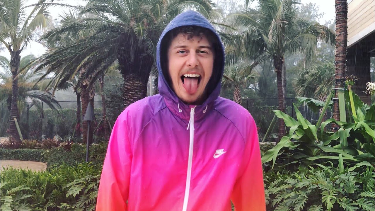 EN PLEINE TEMPÊTE ⛈ NORMAN thumbnail
