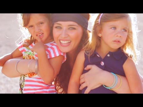 FREE HUGS with CAYLANA (Germany - Karlsruhe)