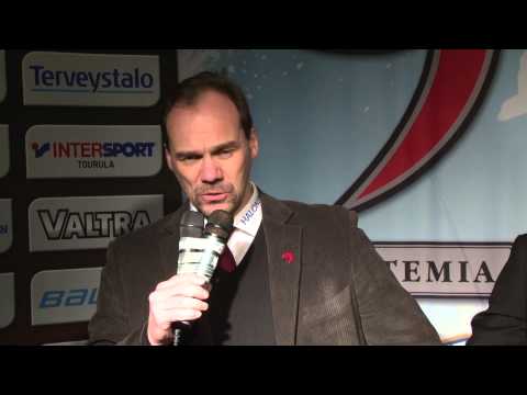 Lehdistötilaisuus ottelusta JYP-Akatemia - KooKoo 11.12.2013