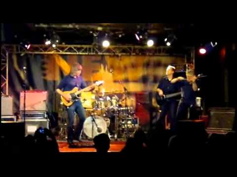 Mike Stern Band feat. Didier Lockwood - KT - New Morning, Paris - 07/09/11