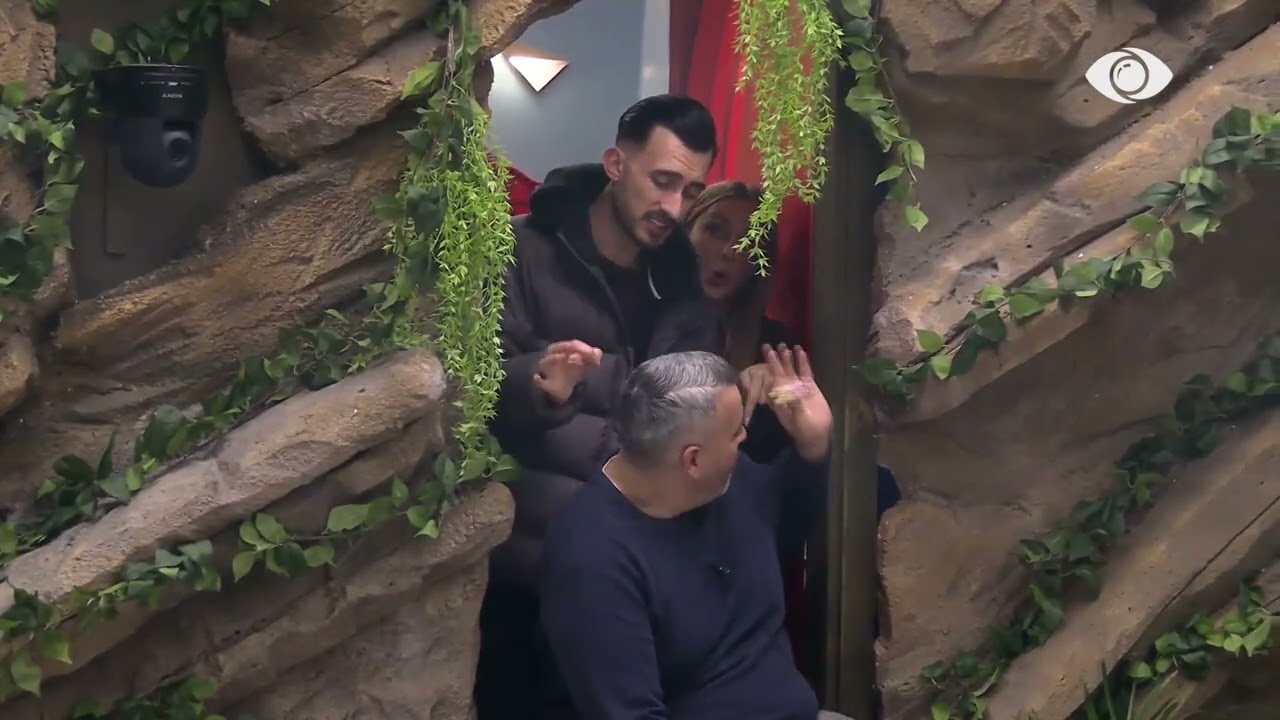 “Ke ardhur këtu për…”/ Kristi-Rogertit: Unë isha ai që të mbajti këtu brenda