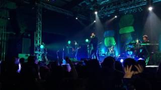 Le Luci Della Centrale Elettrica - A Forma Di Fulmine (live @ Estragon, Bologna 21/04/2017)