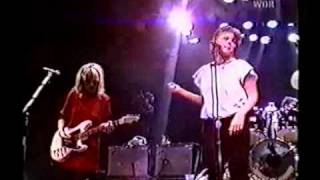 We Don&#39;t Get Along (Live from Berlin 1982) - The Go-Go&#39;s  *German TV Broadcast*