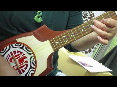 Ukulélé "Hoa no Tahiti"