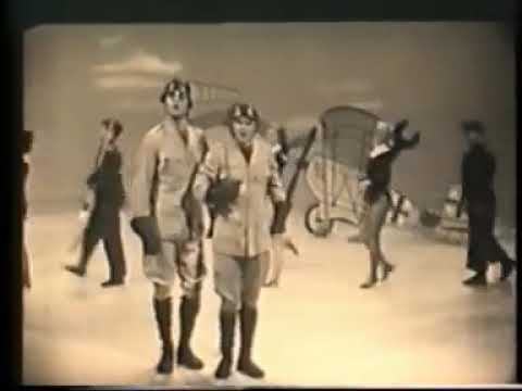 Happy Wanderers Snoopy vs  The Red Baron 1967