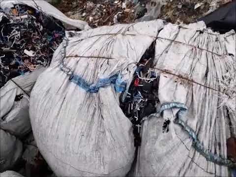 Illegale Deponie in einem Trinkwasserschutzgebiet in Güstrow (Mecklenburg-Vorpommern)
