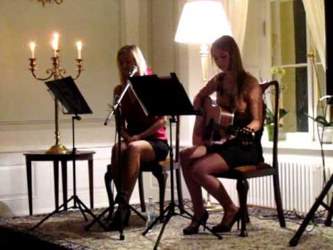 "Igatsus teeb head" Marie & Kelli in Saka Mansion 26.11.11