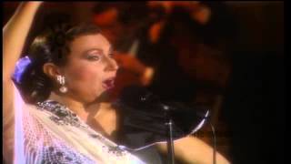 Rocío Jurado canta "Pastora Imperio", por primera vez, en el Homenaje a Rafael de León (1988)