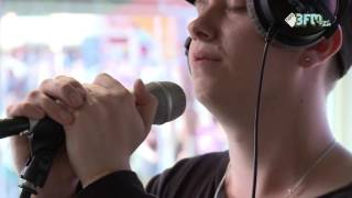 Nothing But Thieves - &#39;If I Get High&#39; | Down The Rabbit Hole 2016 | 3FM