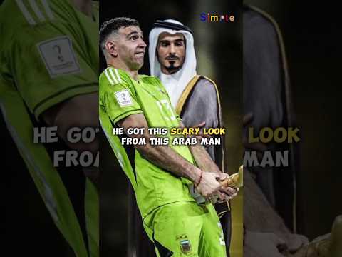 Emi Martinez being Emi Martinez 🤪