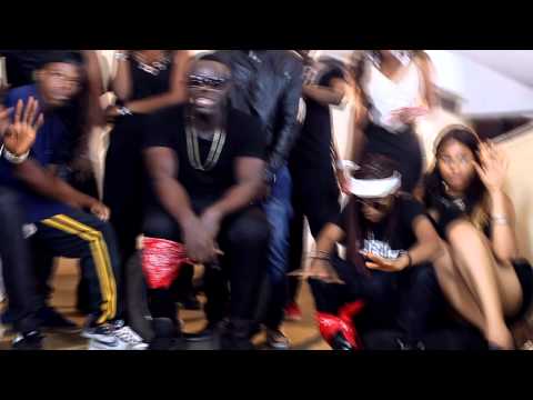 Ulrich Agbévé ft Chelsea-Tolémé-clip officiel-Togo 2015
