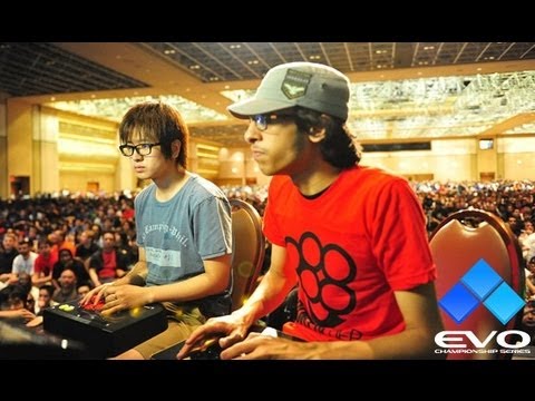 Street Fighter 4 AE EVO 2011 Finals Hype Recut - Fuudo vs Latif