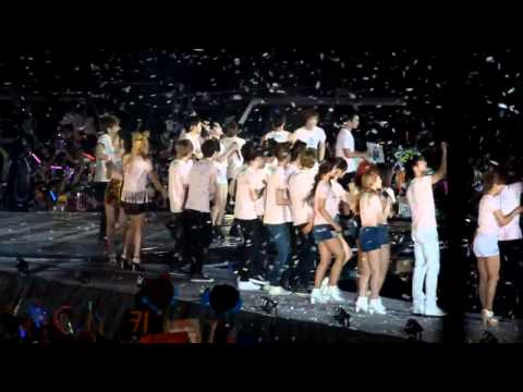 120609 SM TOWN in TAIWAN EXO Ending
