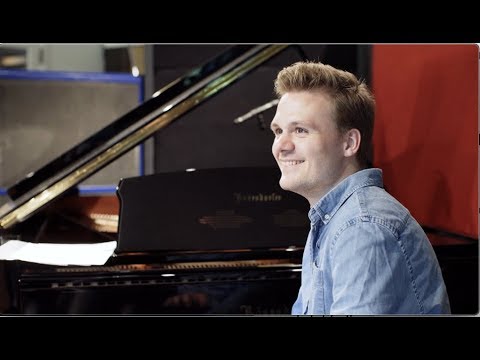 "Dancing With The Witches" - Victor Svold [Interview & Behind the scenes]